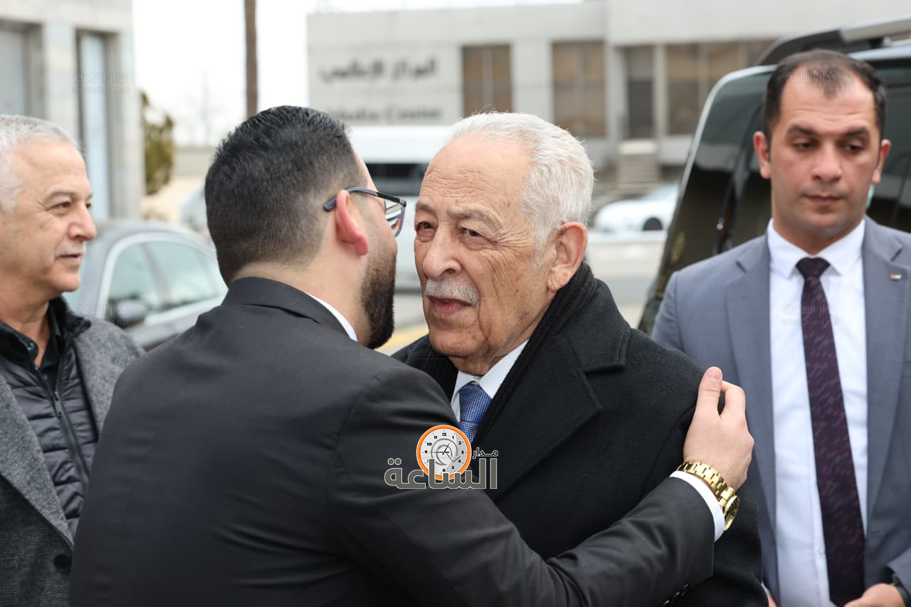 Madar Al-Saa Images 0.8687442900518285