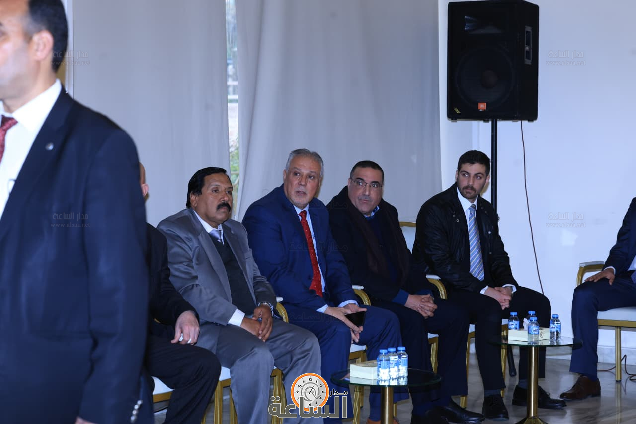 Madar Al-Saa Images 0.8647660772380714