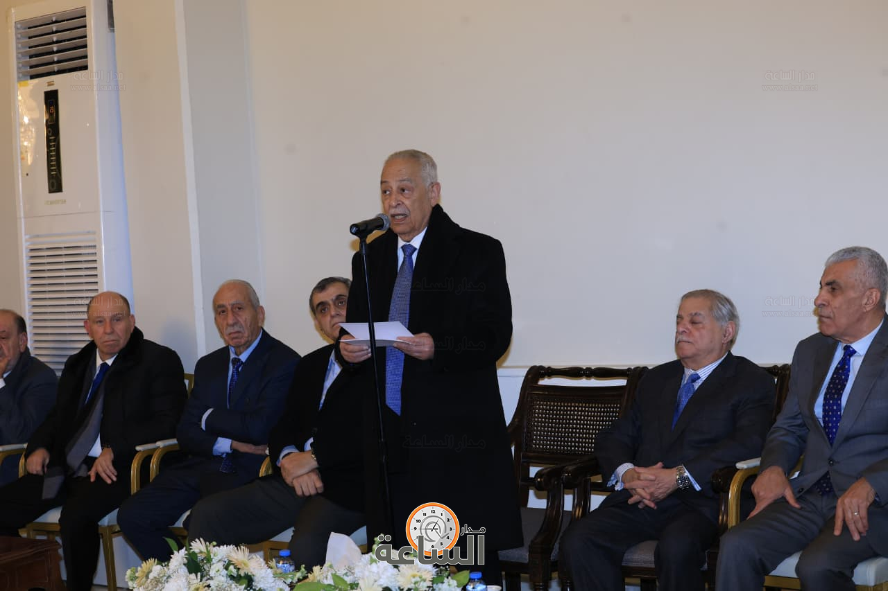 Madar Al-Saa Images 0.8210203822449016