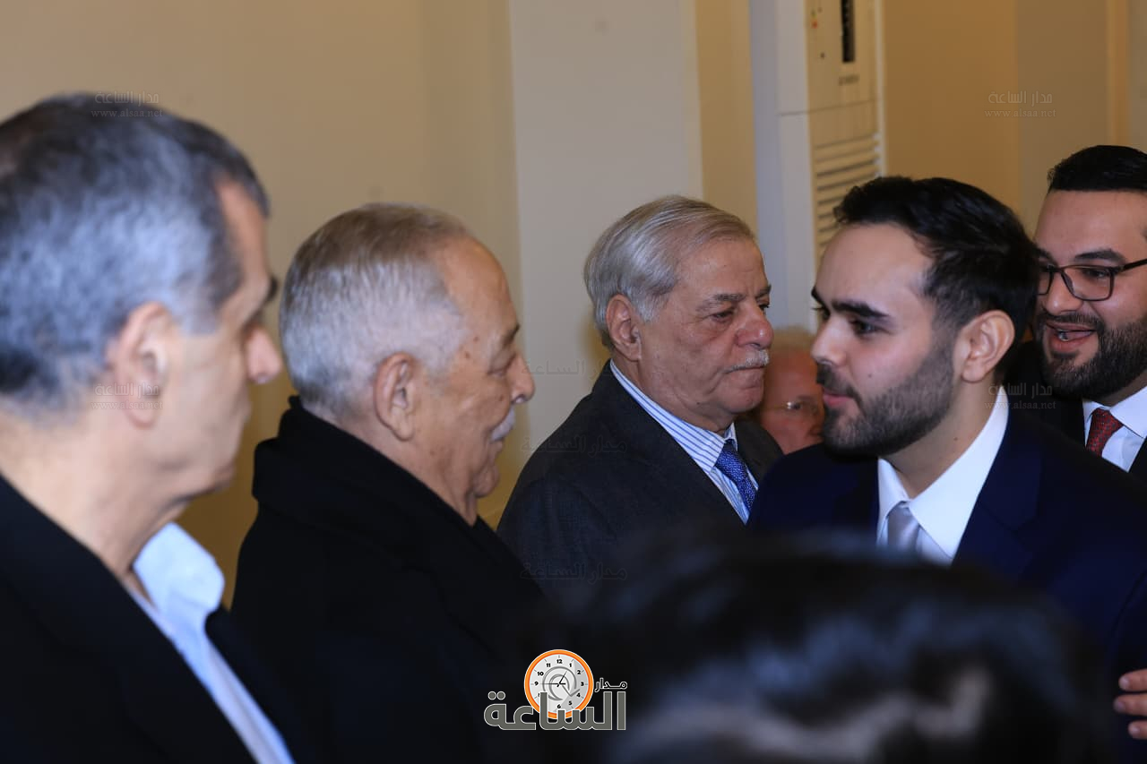 Madar Al-Saa Images 0.9322170262114592