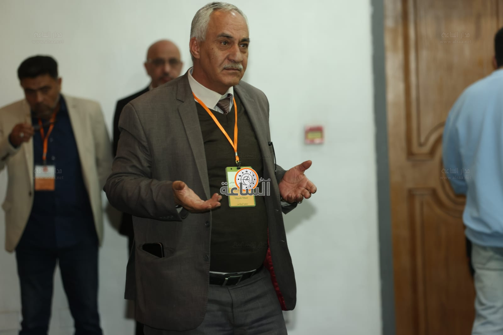 Madar Al-Saa Images 0.8748750907117899