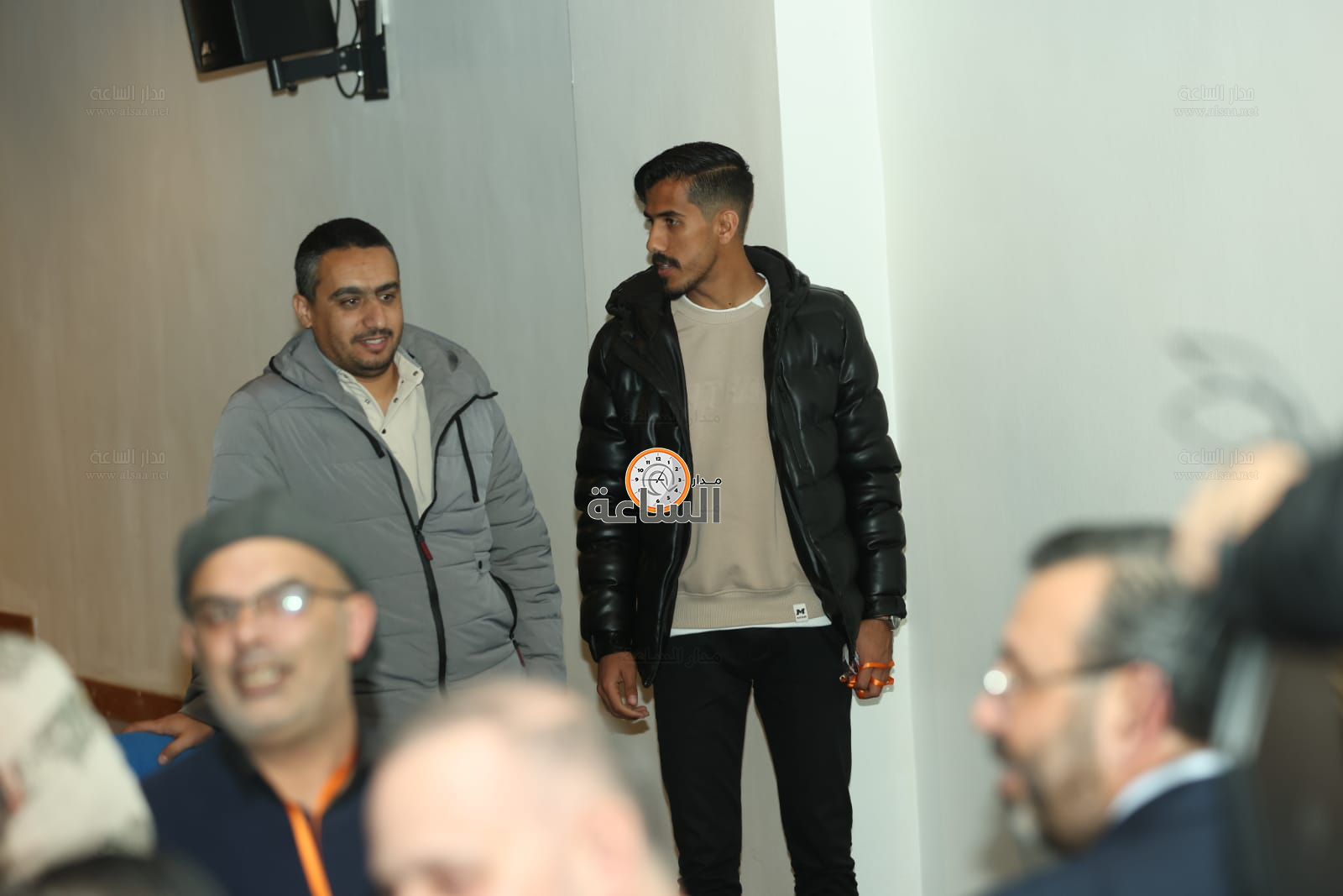 Madar Al-Saa Images 0.5205863604729676