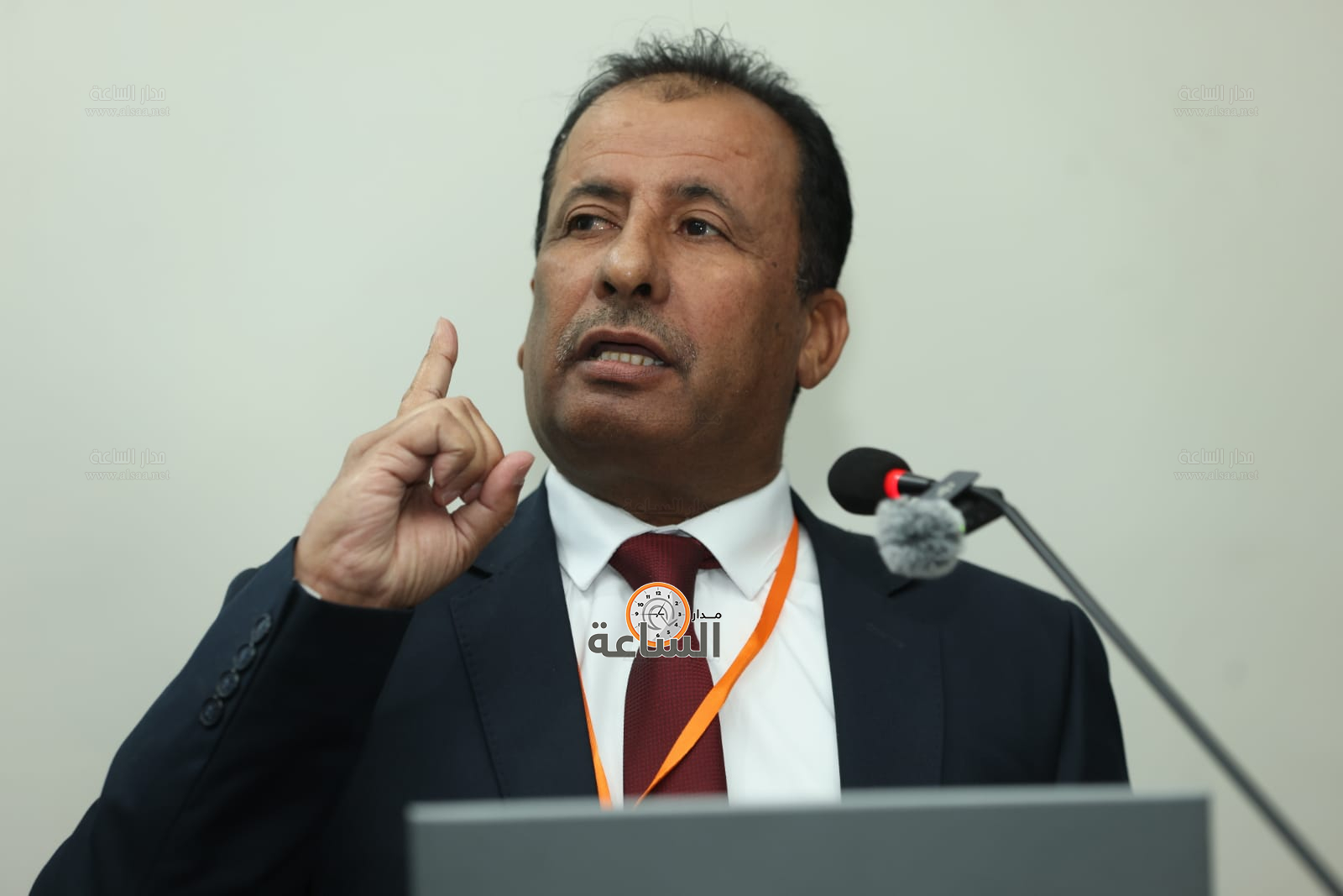 Madar Al-Saa Images 0.9390650803686172