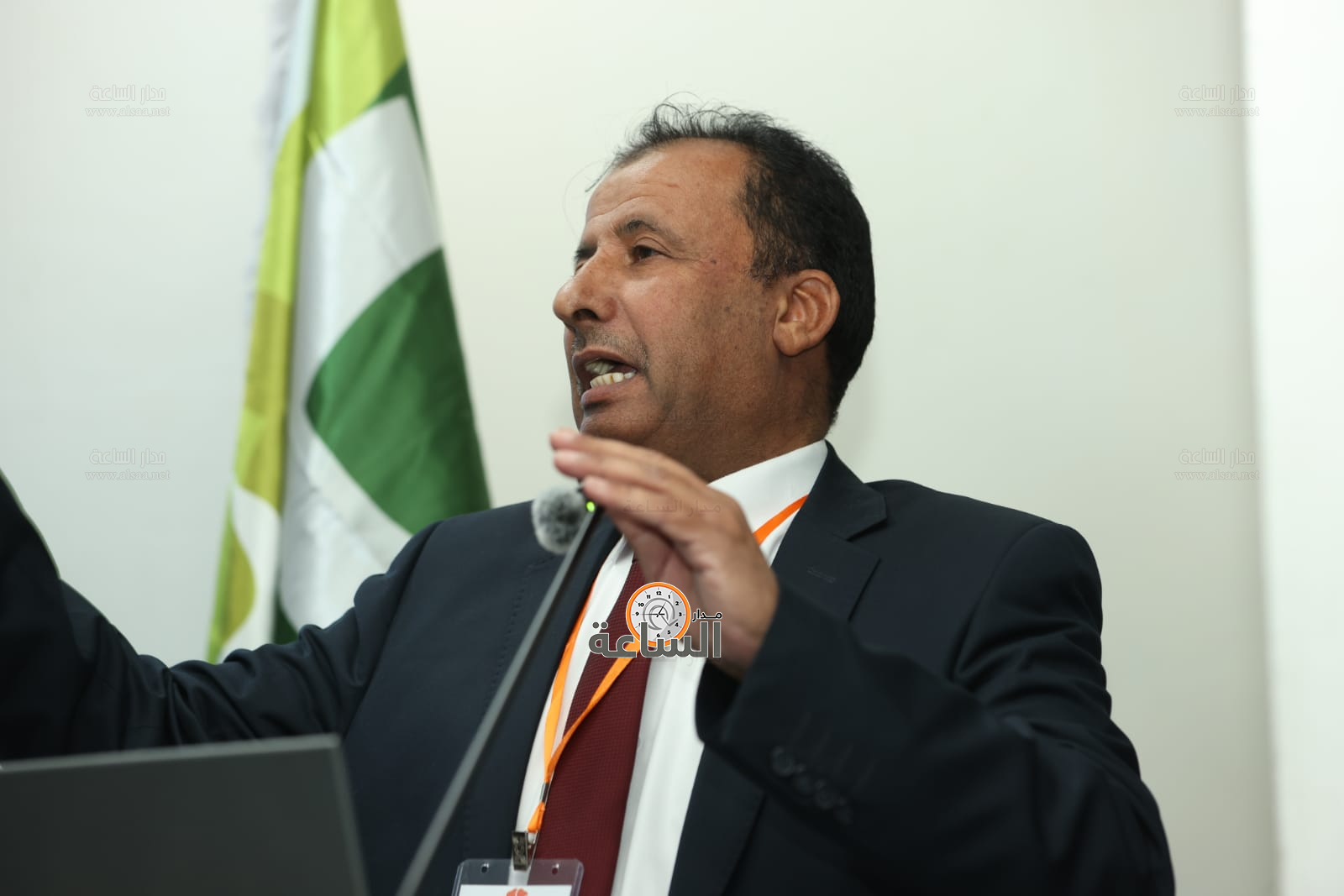 Madar Al-Saa Images 0.02467898555405612