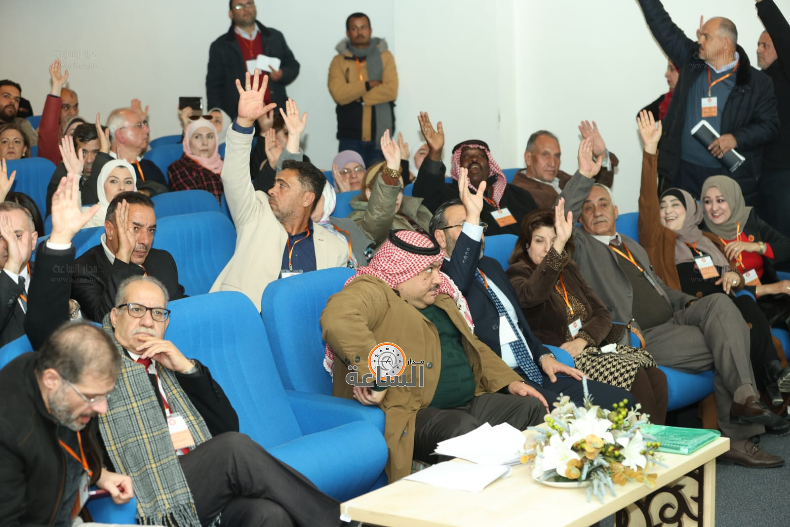 Madar Al-Saa Images 0.5058698535212963