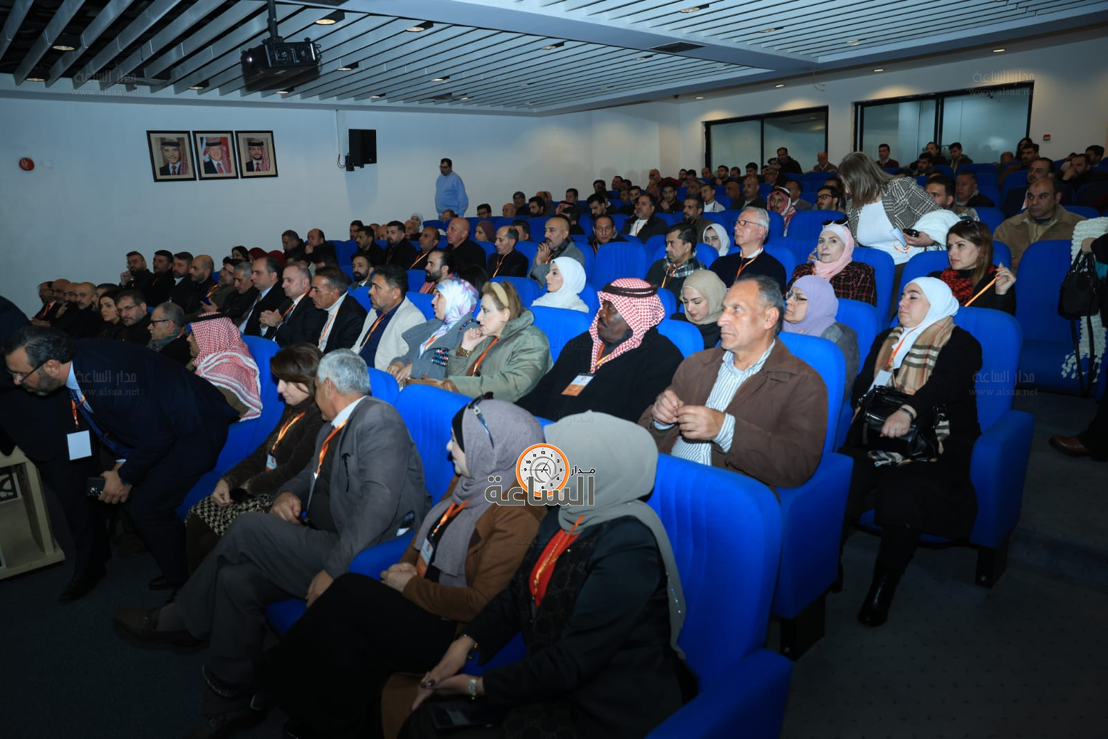 Madar Al-Saa Images 0.38855639525518926