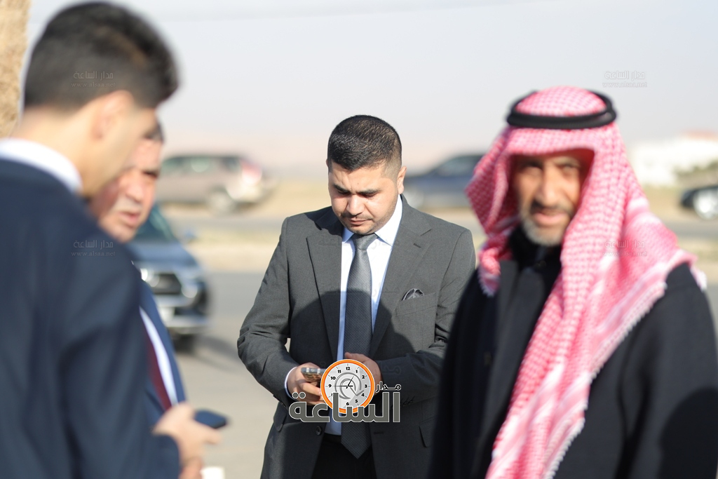 Madar Al-Saa Images 0.45035280743686545