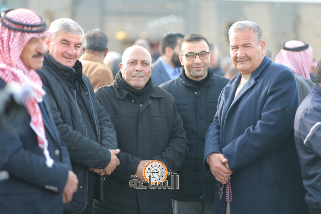 Madar Al-Saa Images 0.6223667698172339