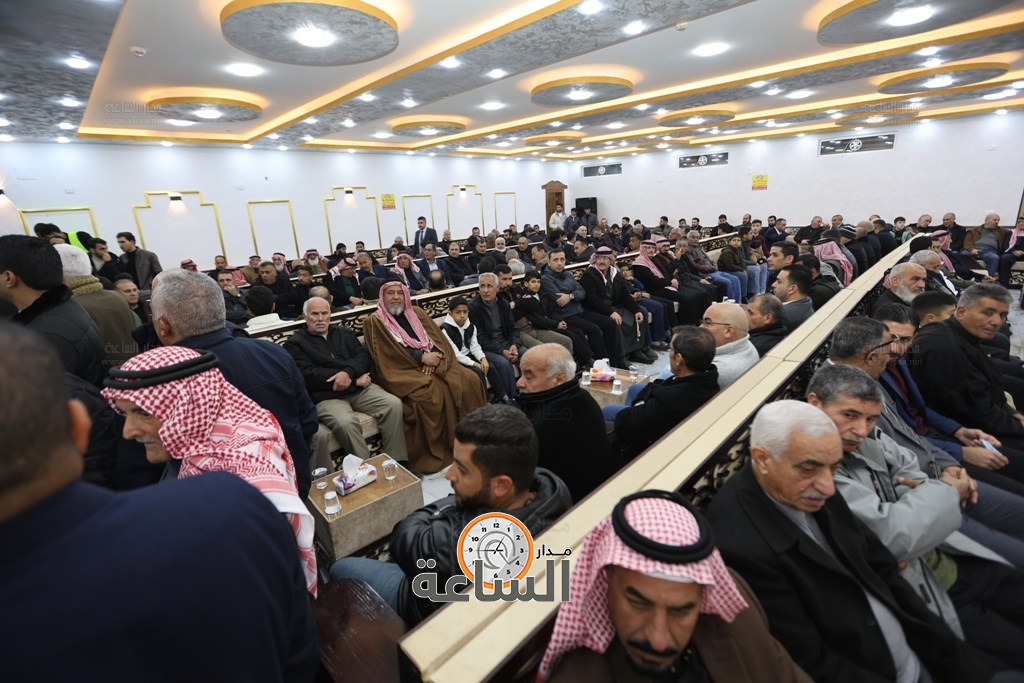 Madar Al-Saa Images 0.38098436197442365