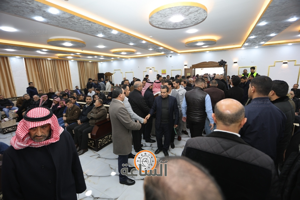 Madar Al-Saa Images 0.7799753850282849