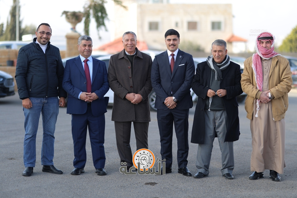 Madar Al-Saa Images 0.4511191357117388