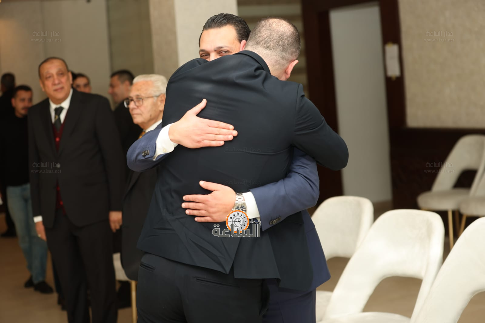 Madar Al-Saa Images 0.18374323726217157