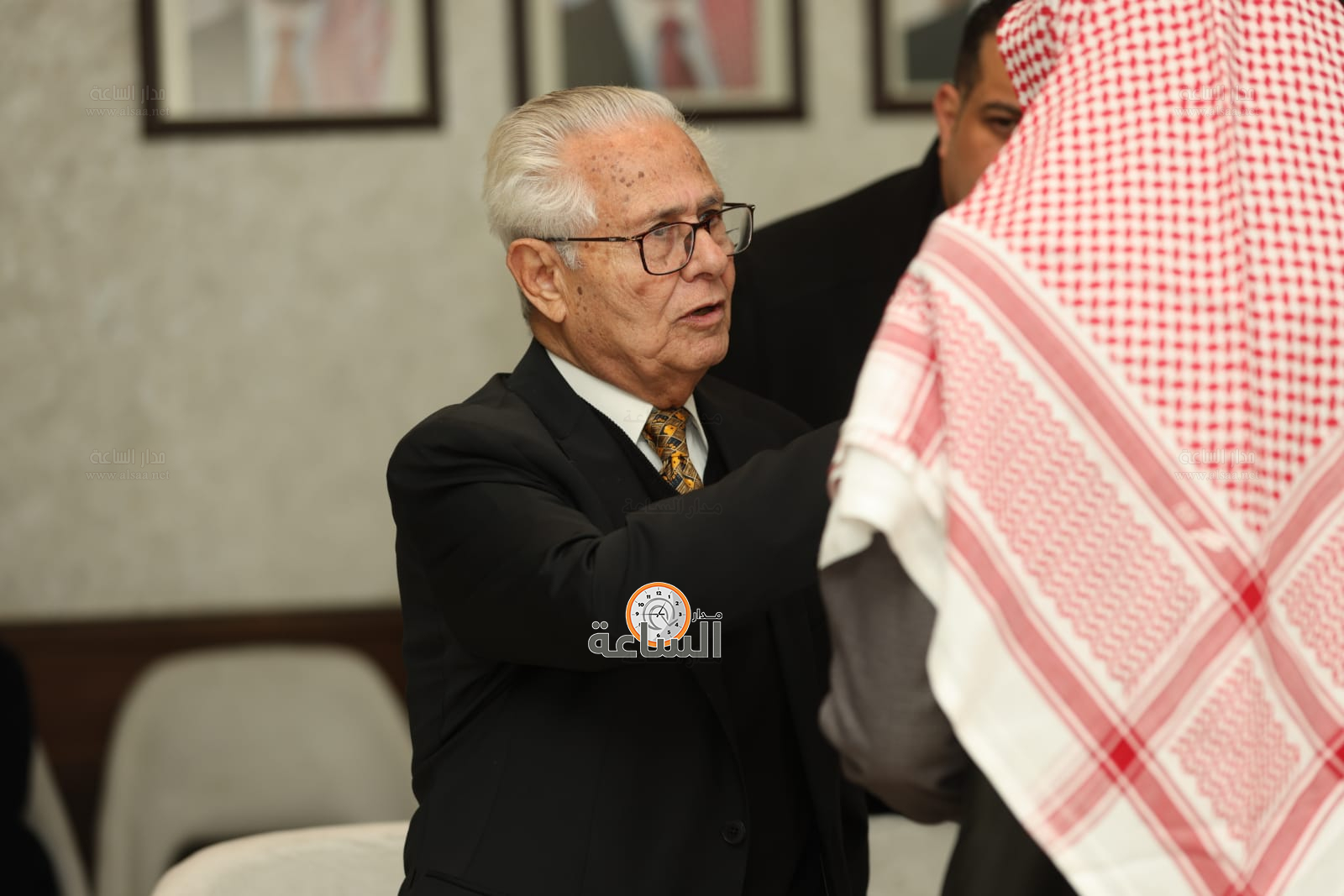 Madar Al-Saa Images 0.5801363798407546