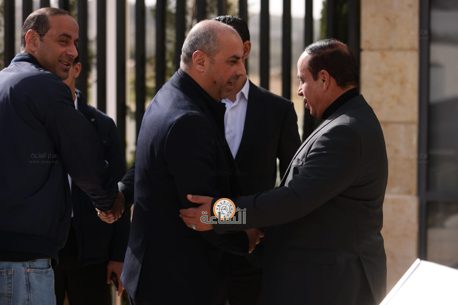 Madar Al-Saa Images 0.07276777326899087