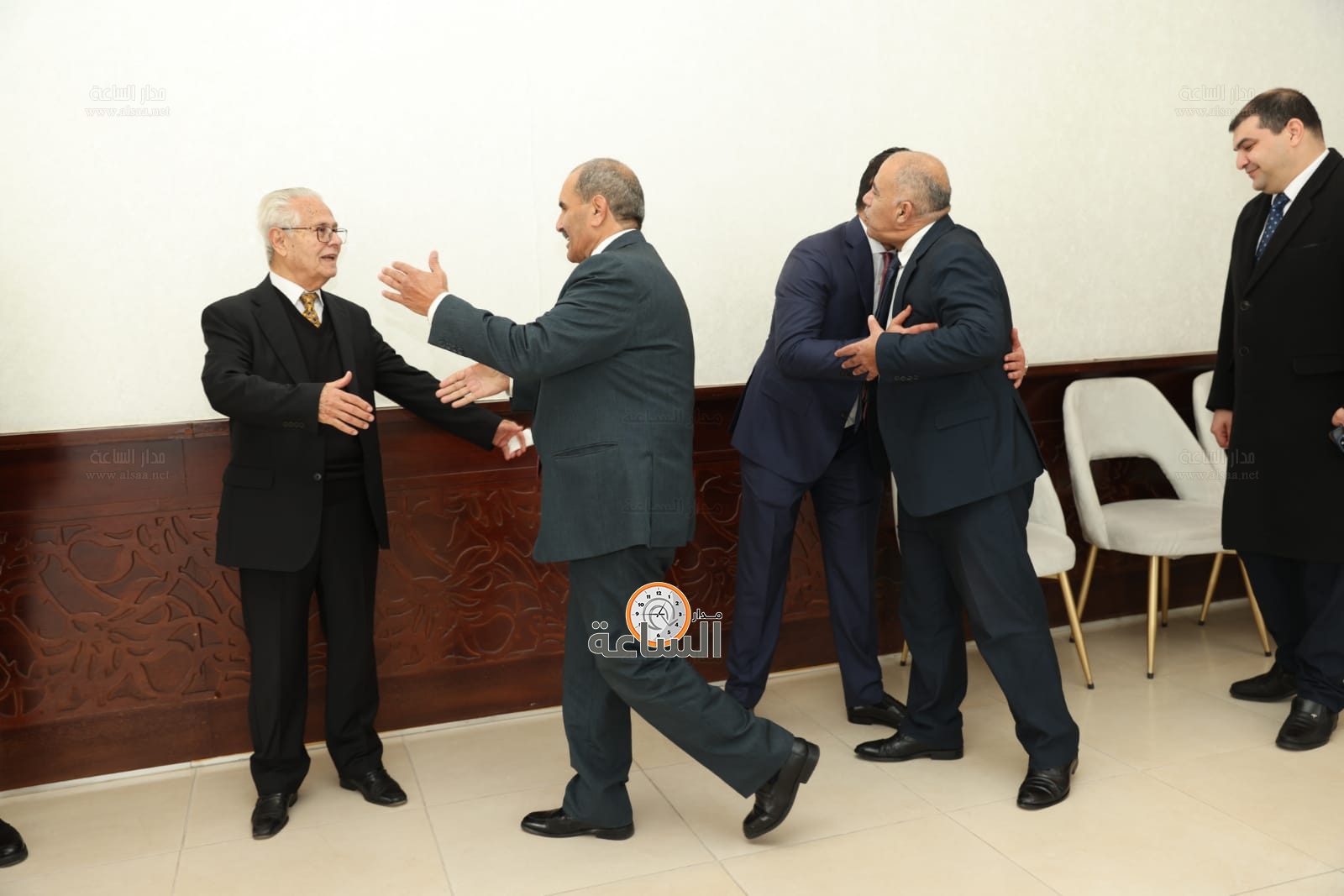 Madar Al-Saa Images 0.14458128856401475