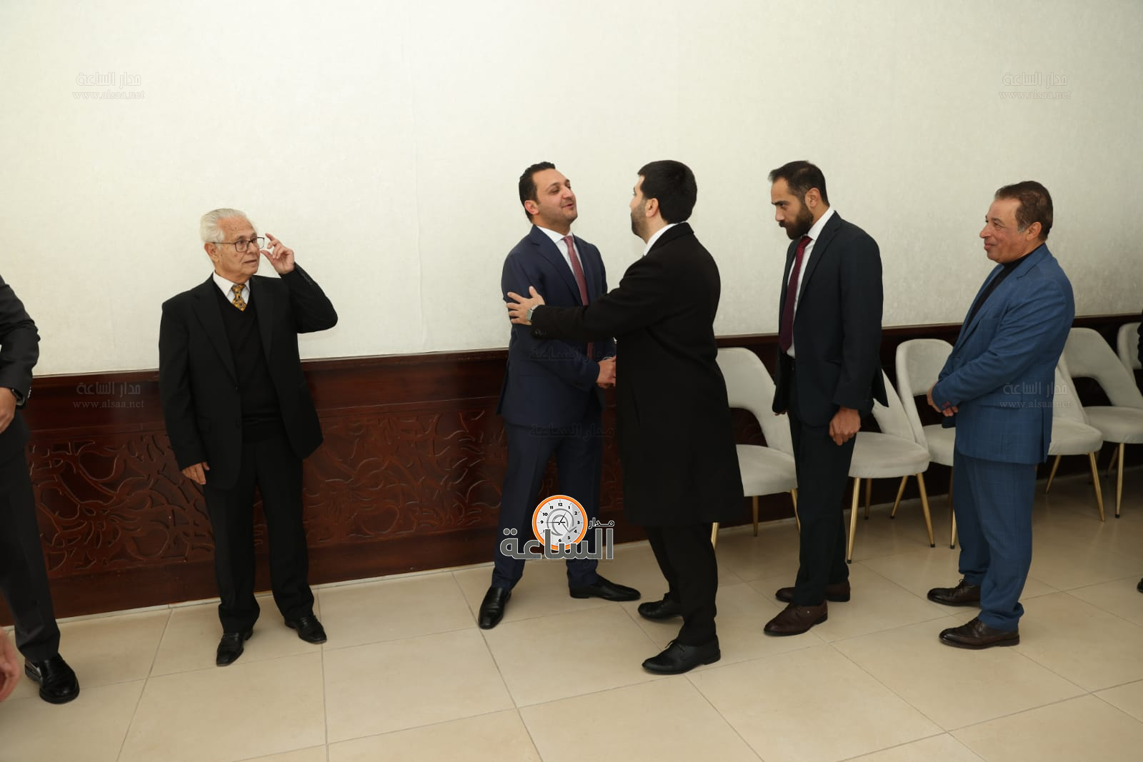 Madar Al-Saa Images 0.3740887779044456