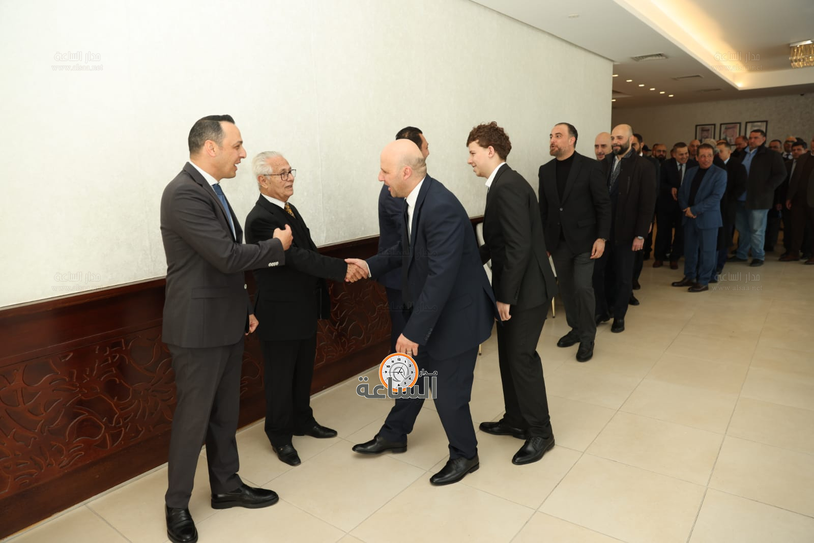 Madar Al-Saa Images 0.9606767489996174