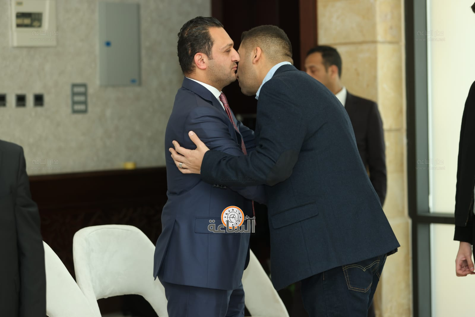 Madar Al-Saa Images 0.8197703310591374