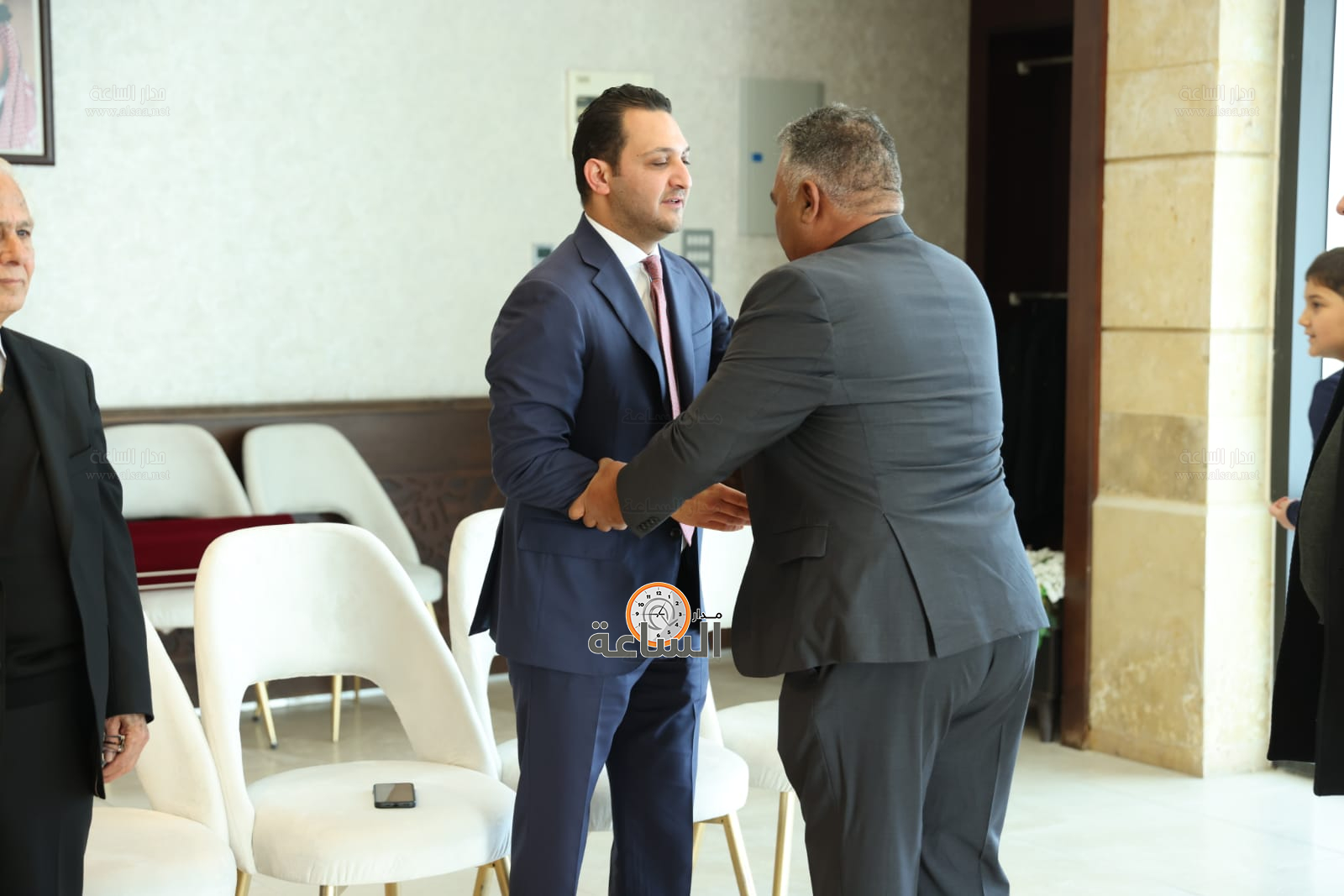 Madar Al-Saa Images 0.367966960483871