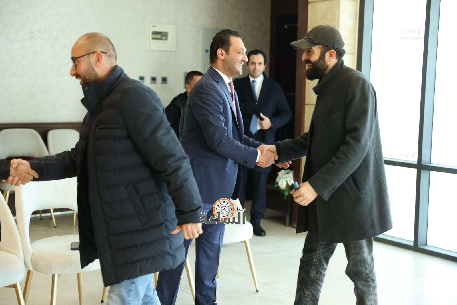 Madar Al-Saa Images 0.22560343481316236