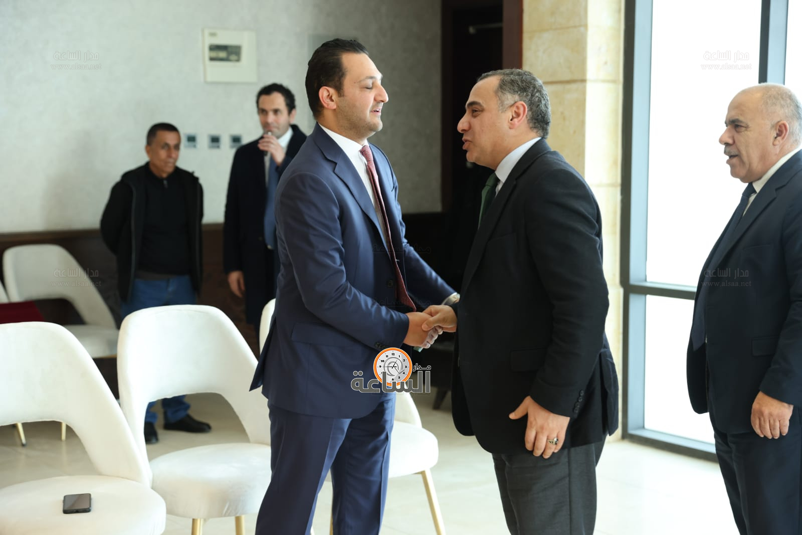 Madar Al-Saa Images 0.5673233929015122