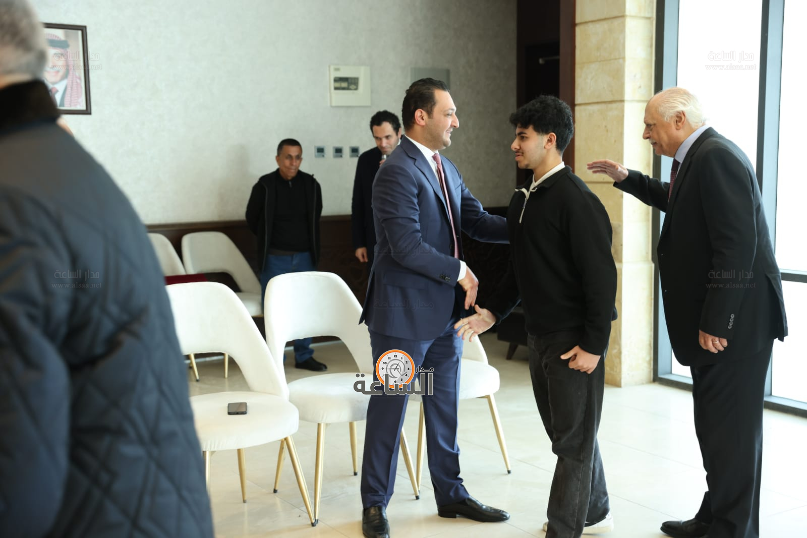 Madar Al-Saa Images 0.25664639649575893