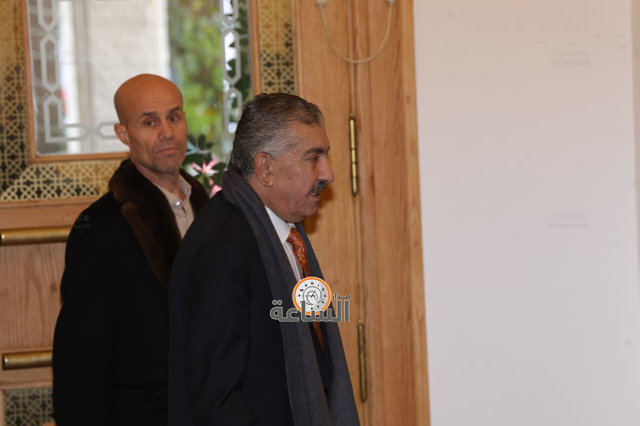 Madar Al-Saa Images 0.8810579704811915