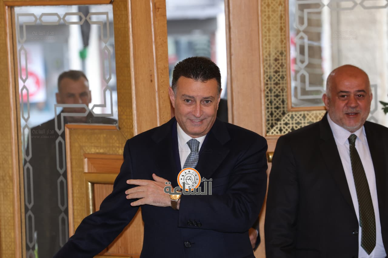 Madar Al-Saa Images 0.2524447161315143