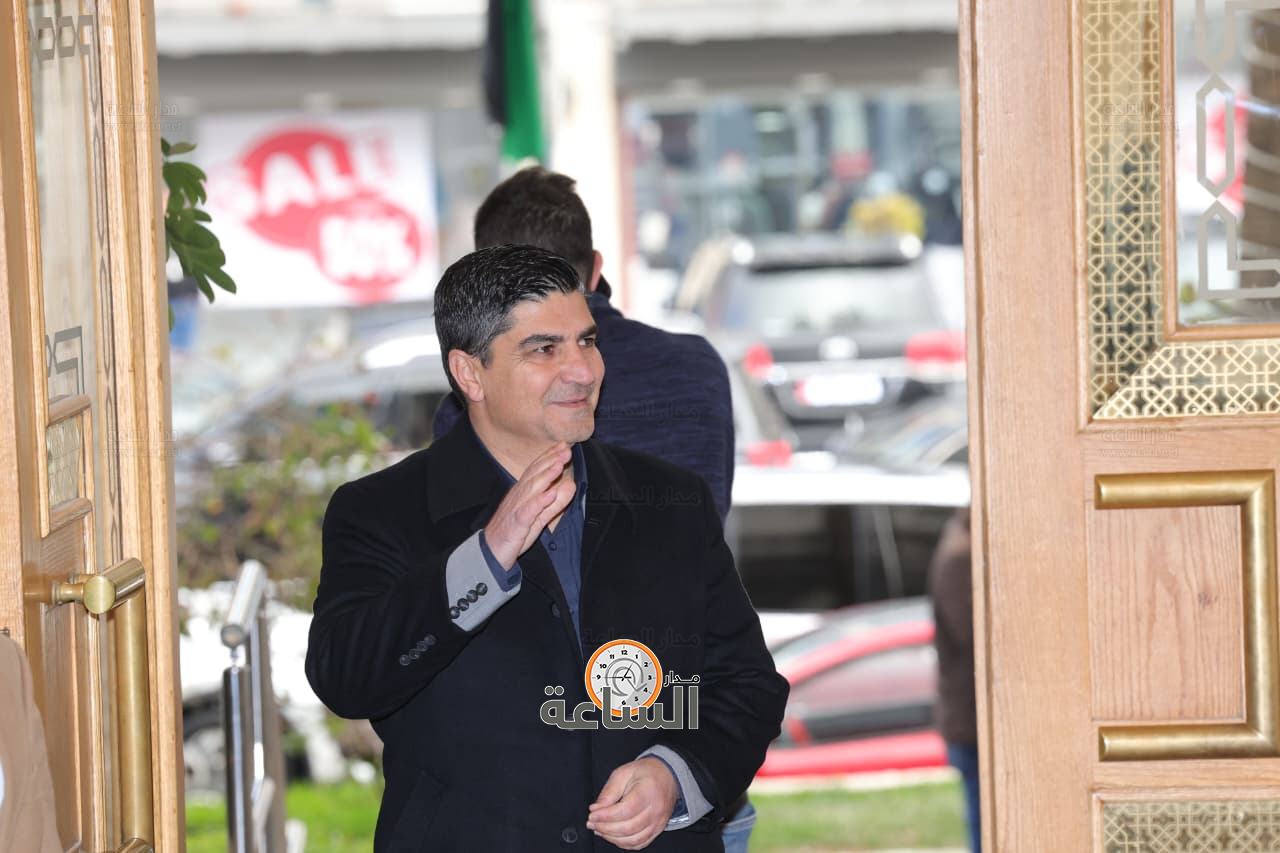 Madar Al-Saa Images 0.37512395874285975