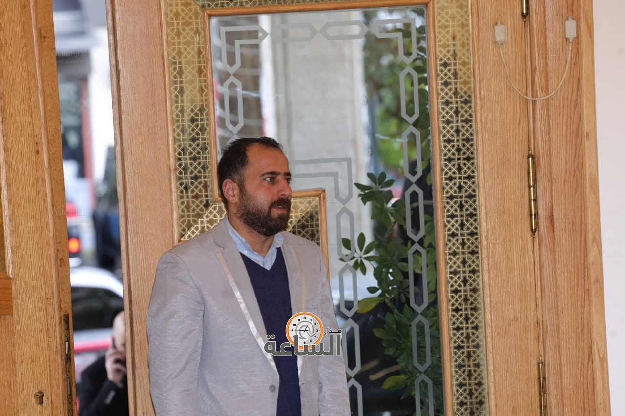 Madar Al-Saa Images 0.5214941686120929