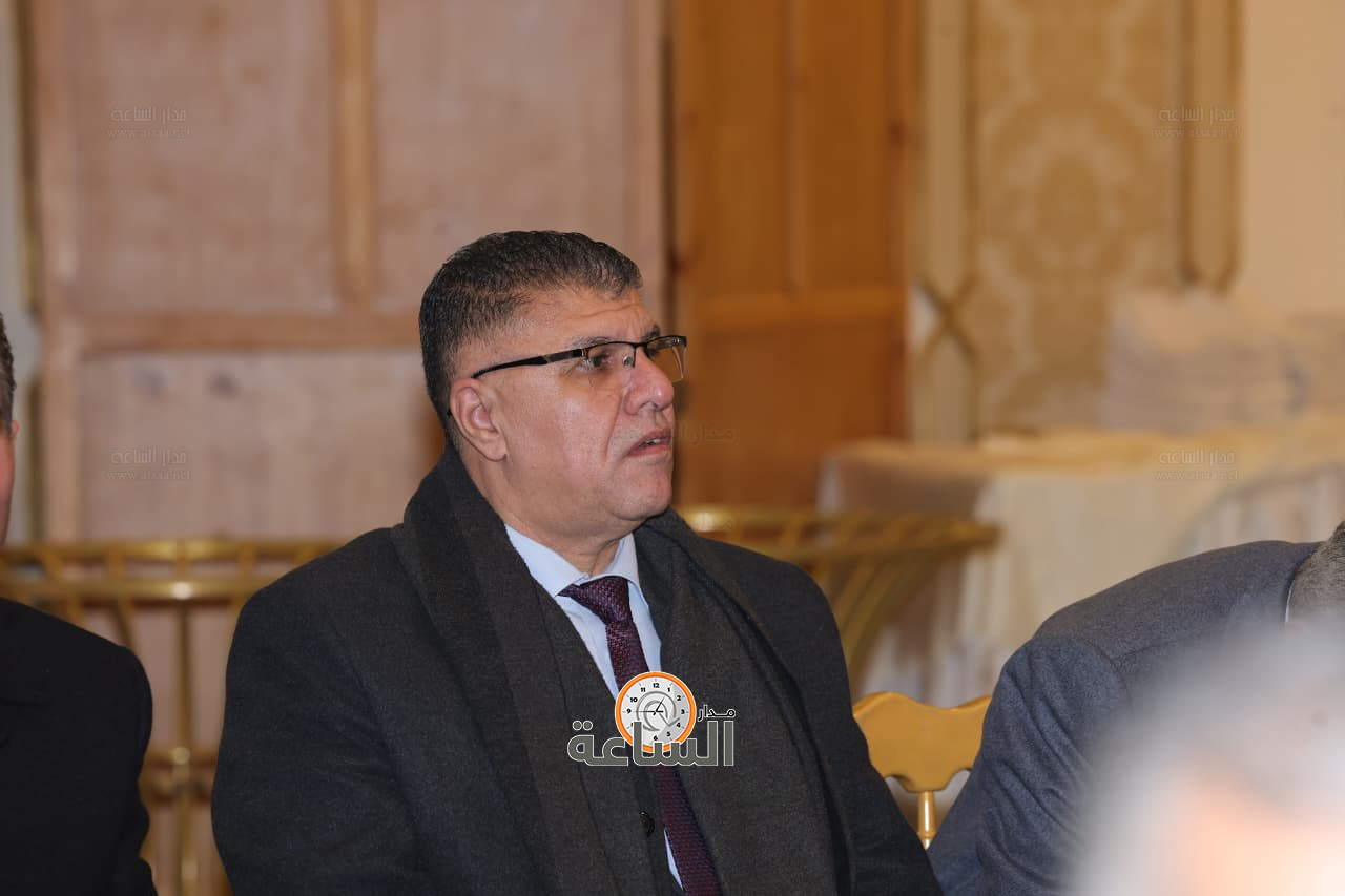 Madar Al-Saa Images 0.5772318722795943