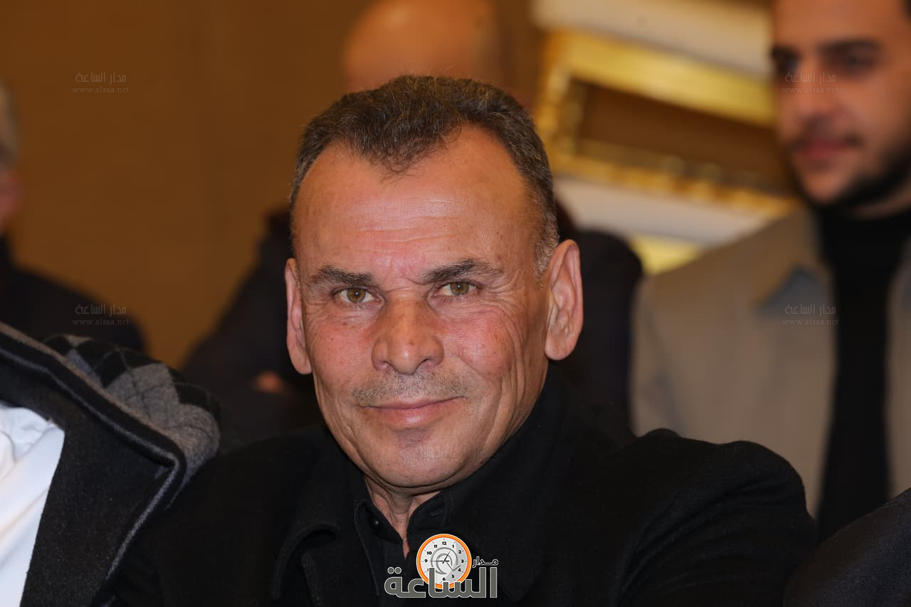 Madar Al-Saa Images 0.9982224414671157