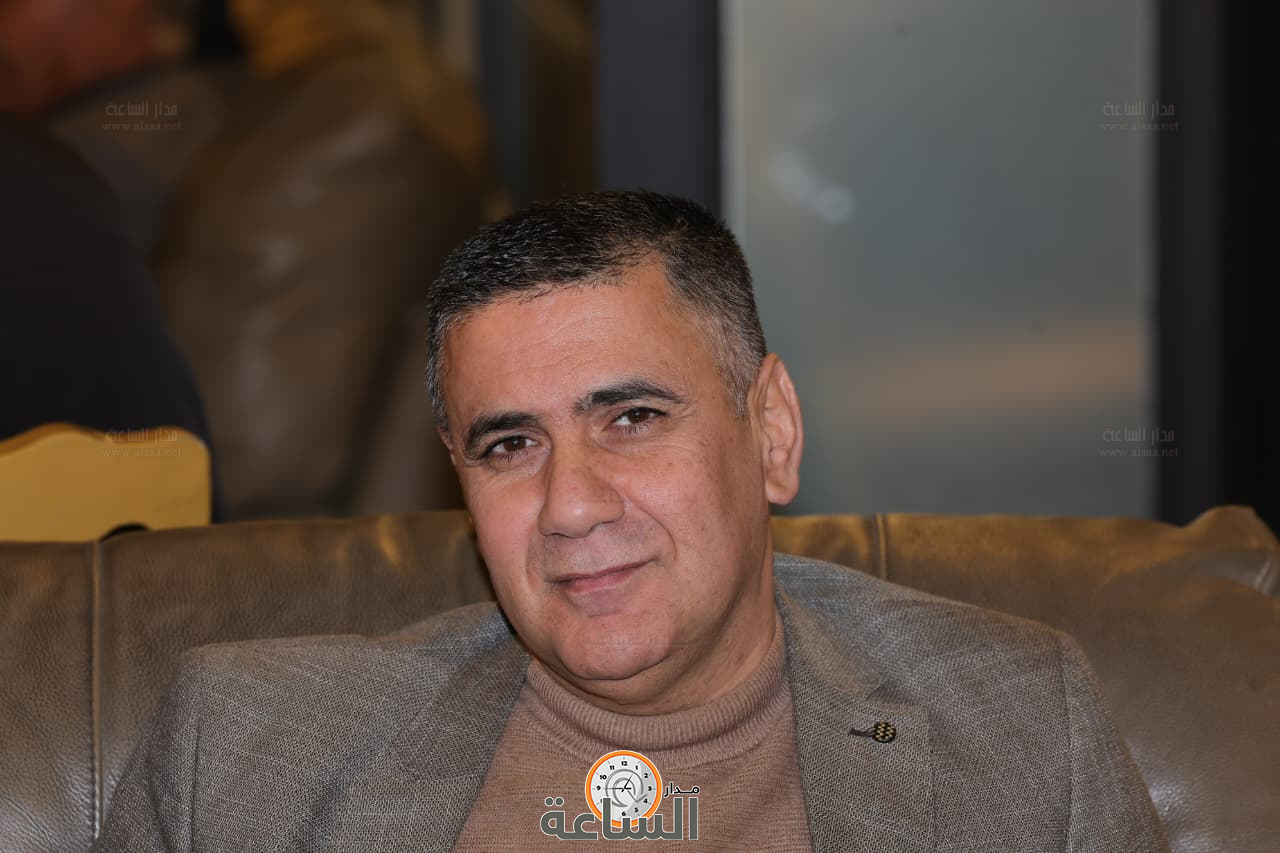 Madar Al-Saa Images 0.1273379115540143