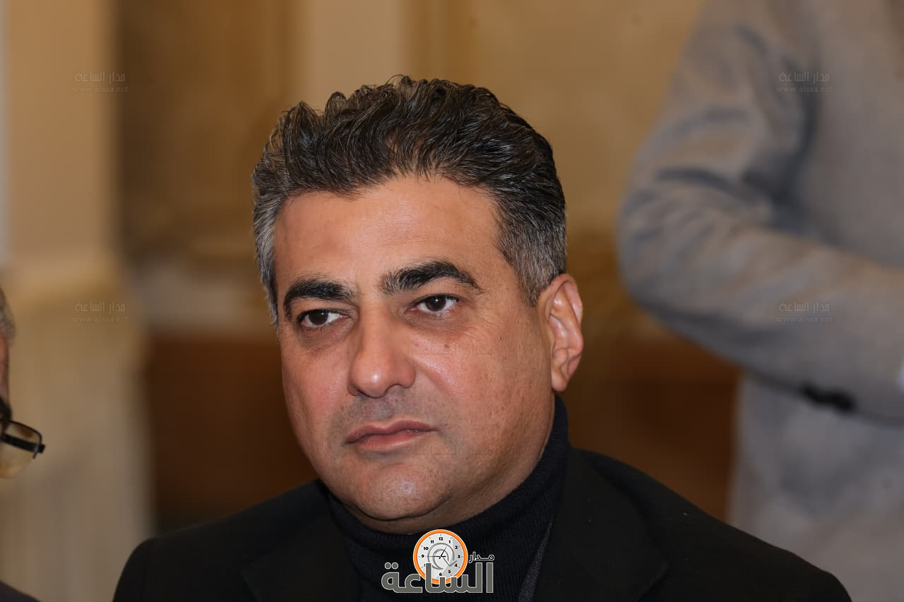 Madar Al-Saa Images 0.4757193096764455