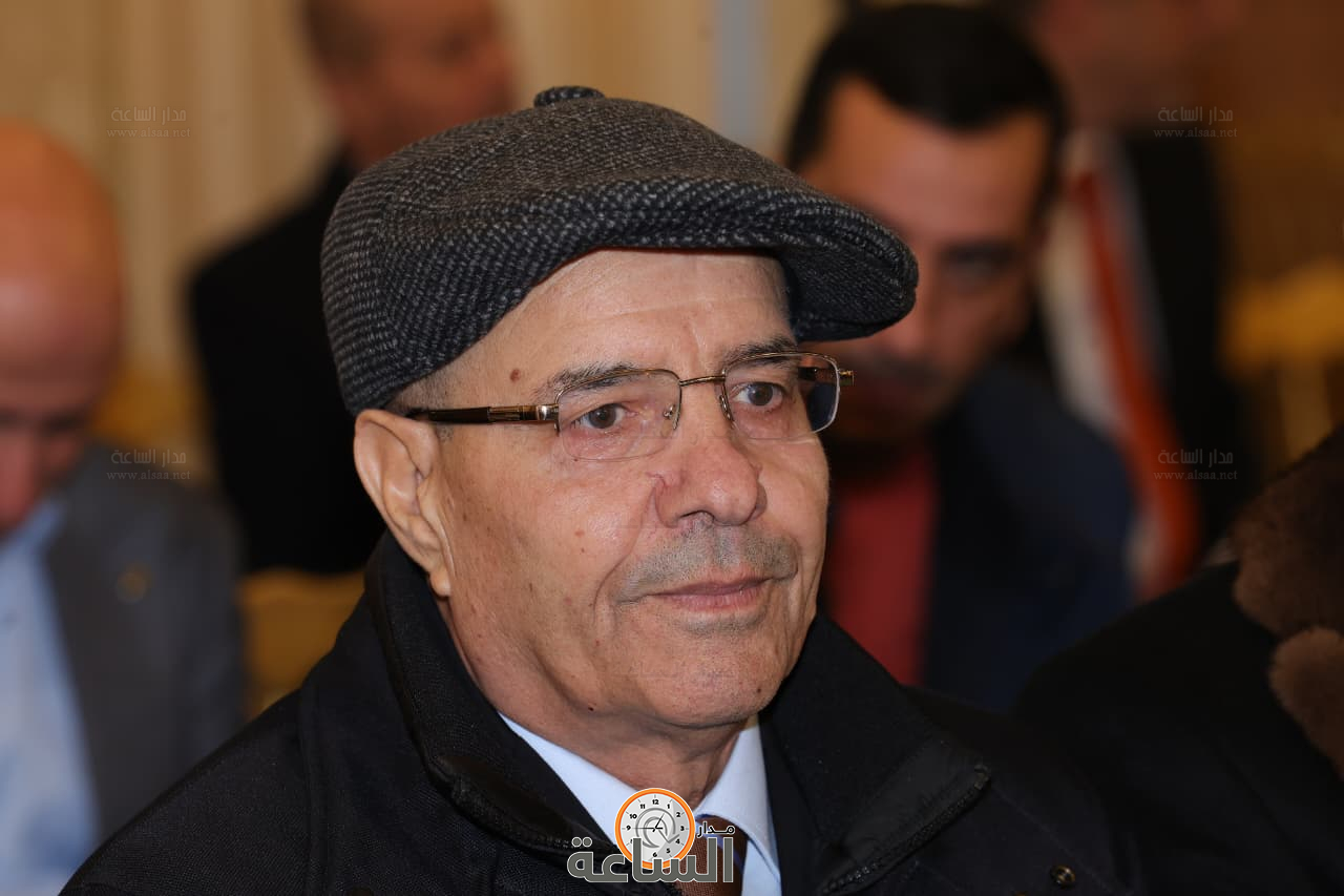 Madar Al-Saa Images 0.32471137454835797