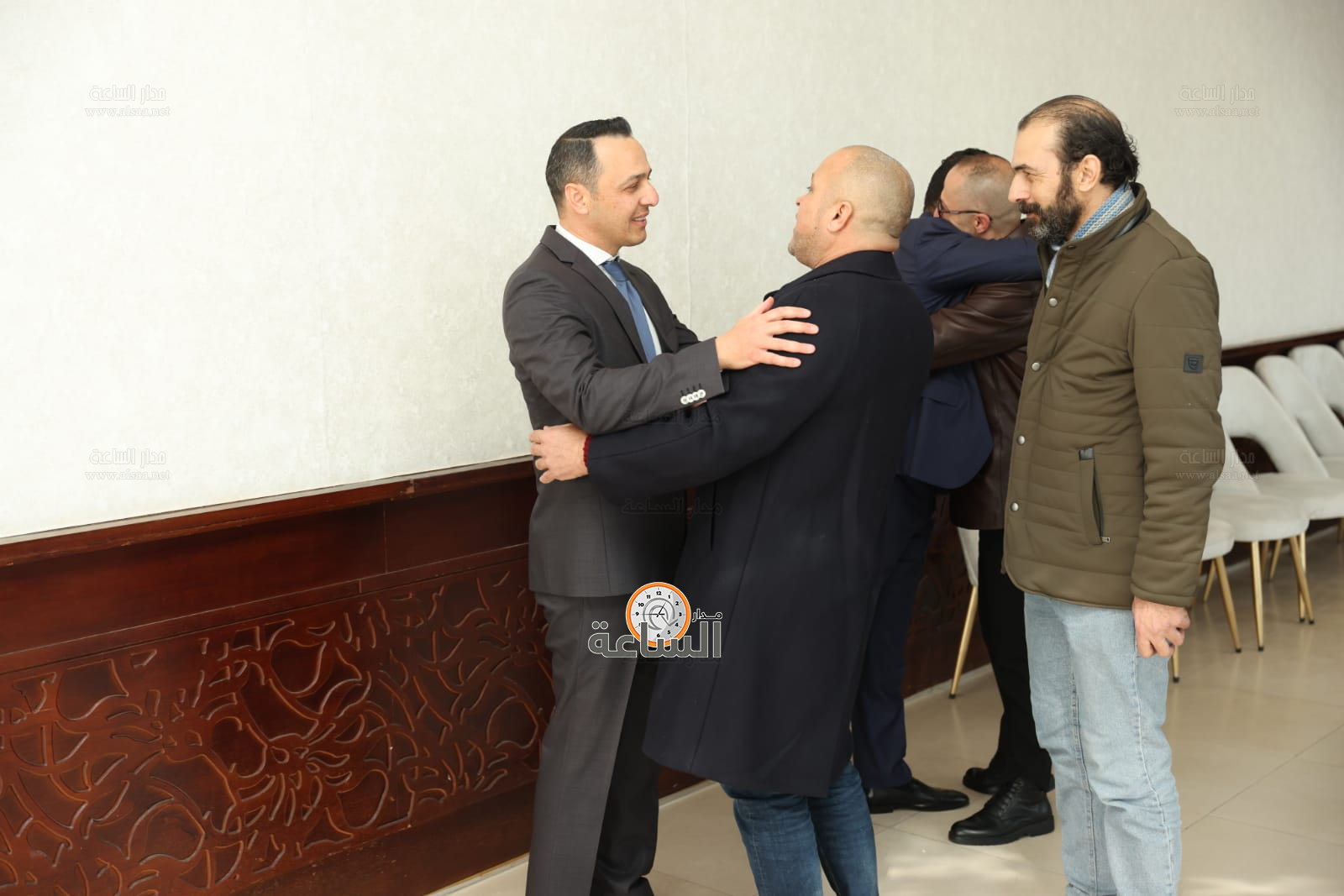 Madar Al-Saa Images 0.05401385294508332