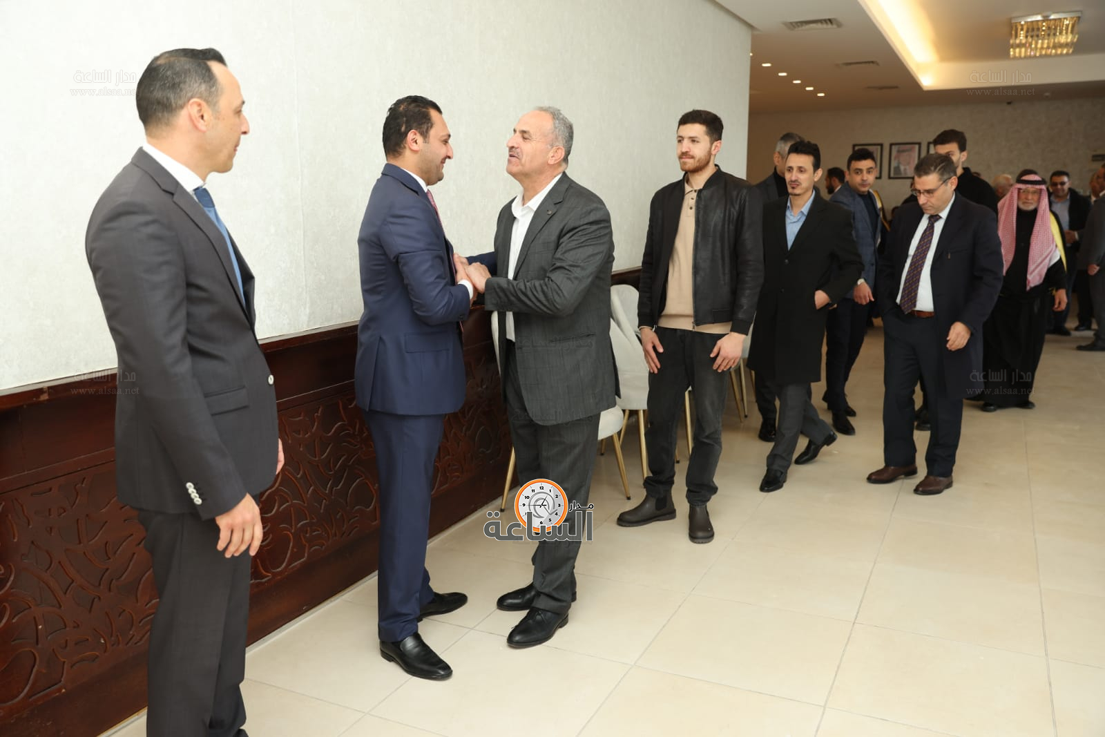 Madar Al-Saa Images 0.1898572296750195