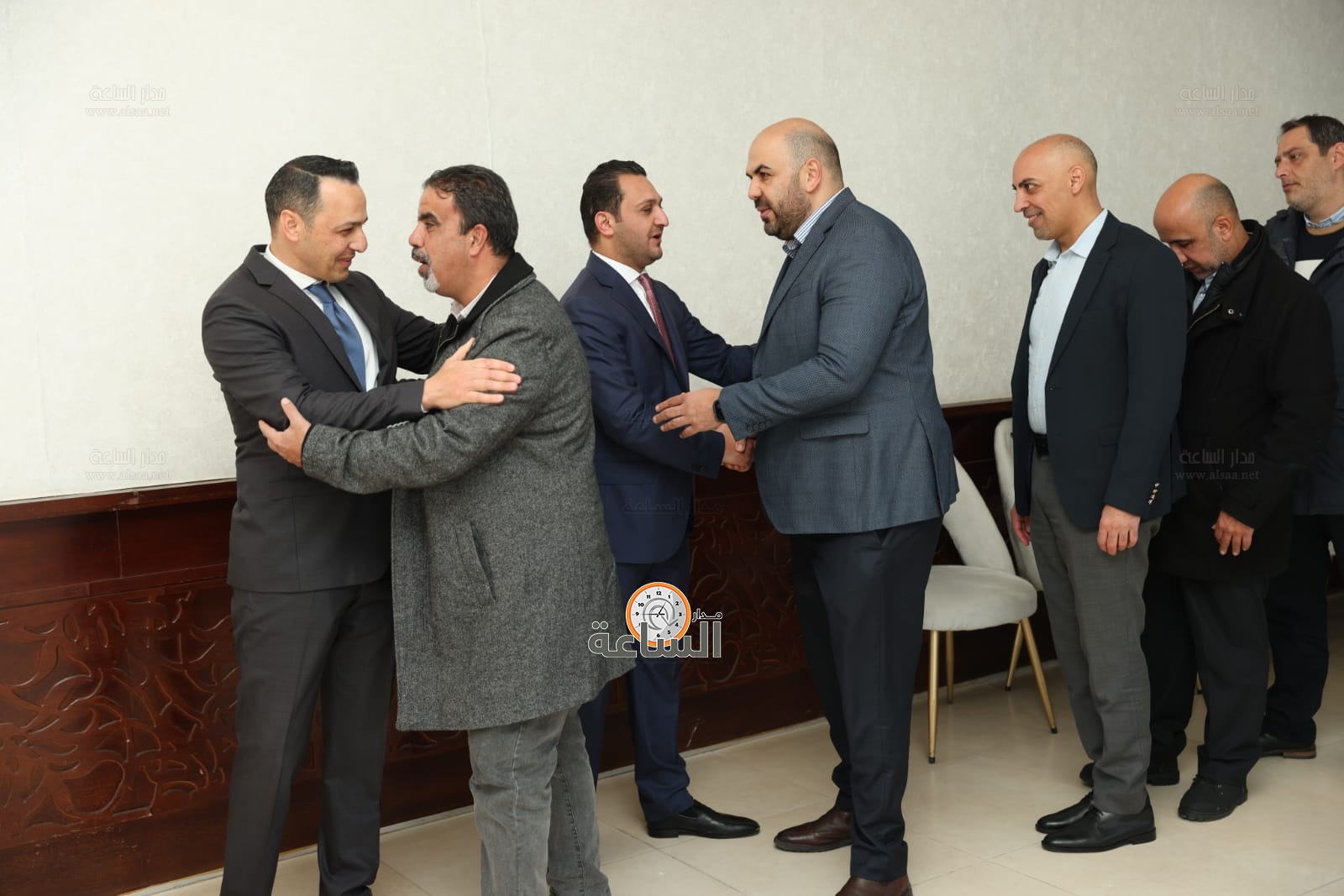 Madar Al-Saa Images 0.3552706641293225