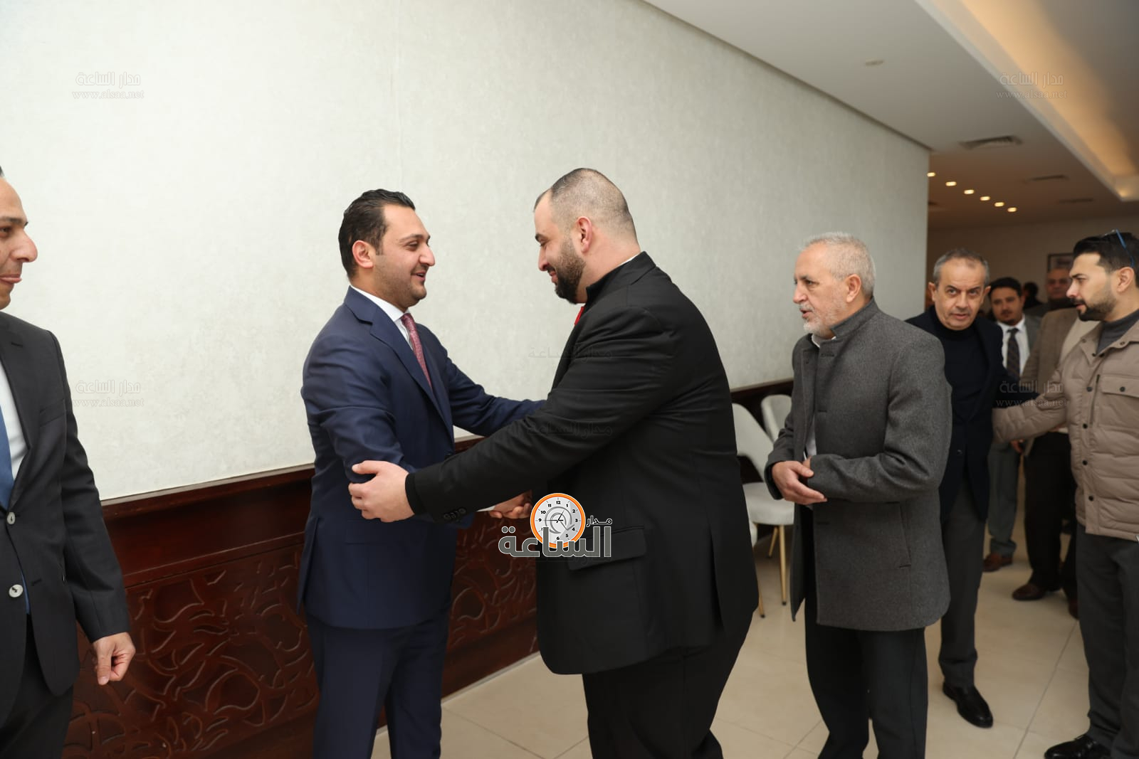 Madar Al-Saa Images 0.48787833305886774