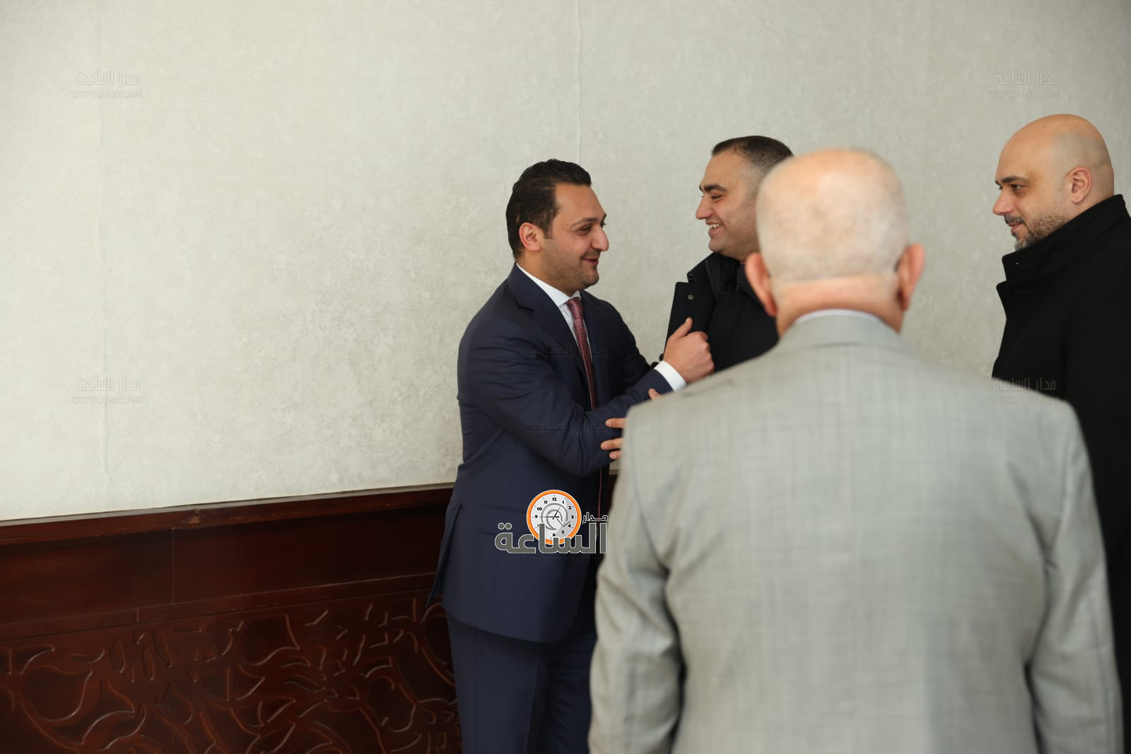 Madar Al-Saa Images 0.4981493875967393