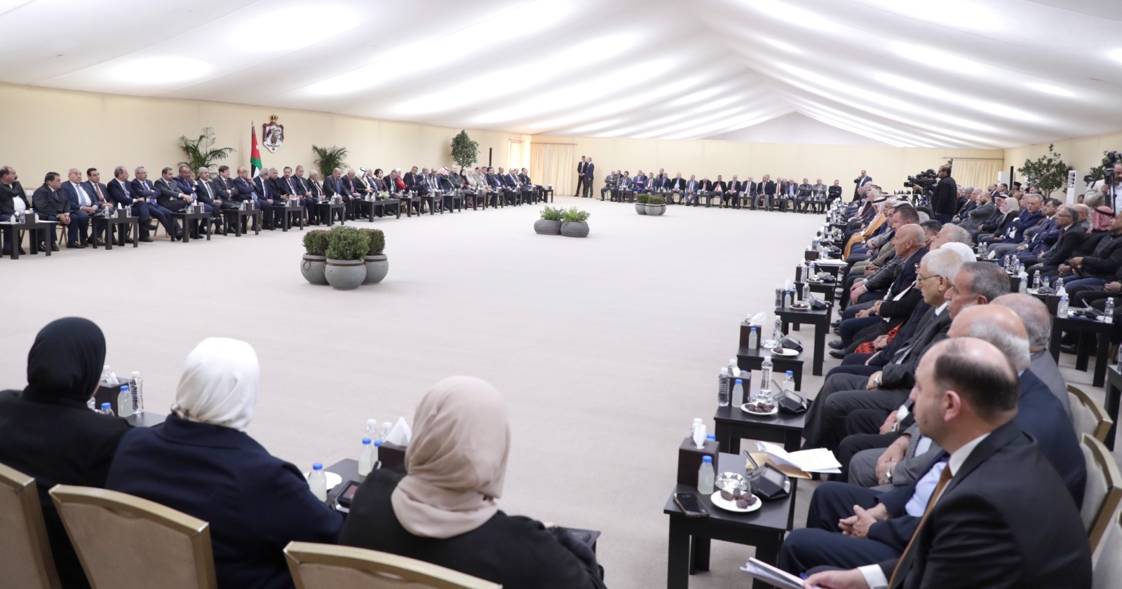 Madar Al-Saa Images 0.4656295634389127