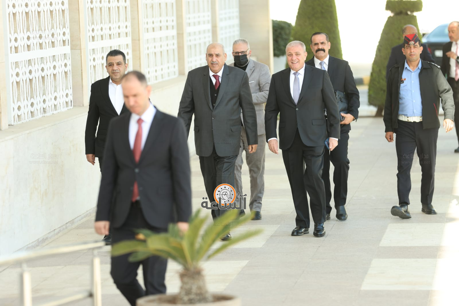 Madar Al-Saa Images 0.17315706699977773