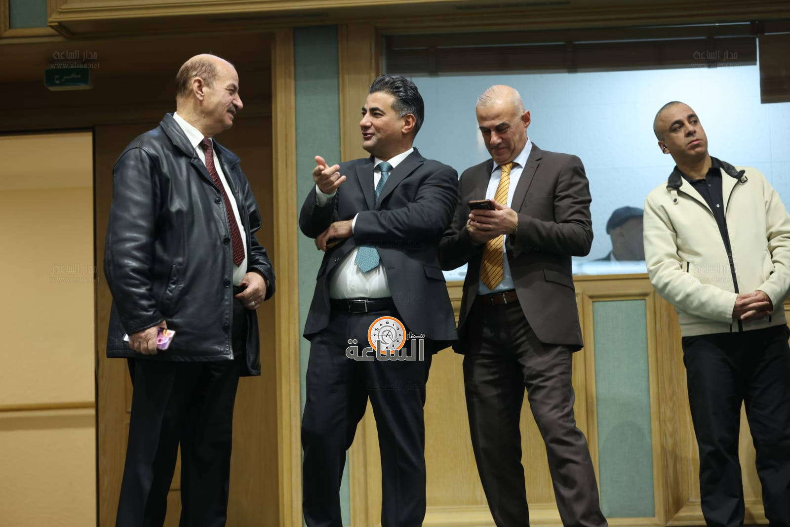 Madar Al-Saa Images 0.1770060587629474