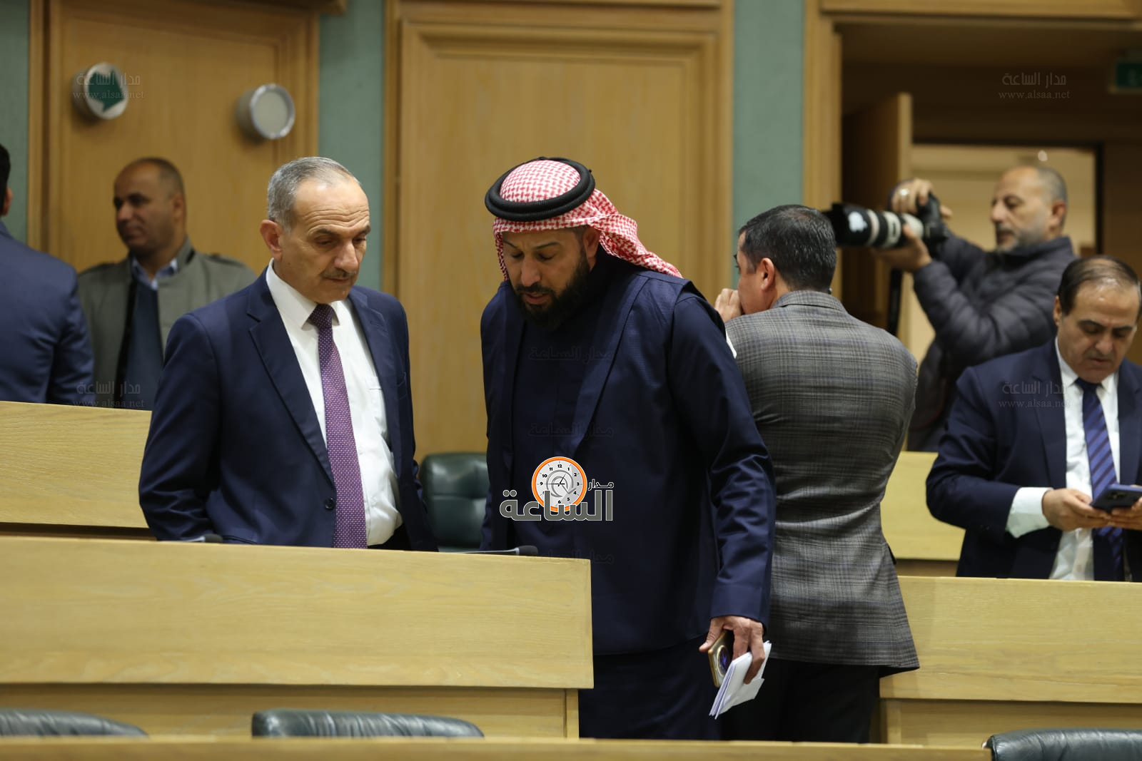 Madar Al-Saa Images 0.7754100538465145