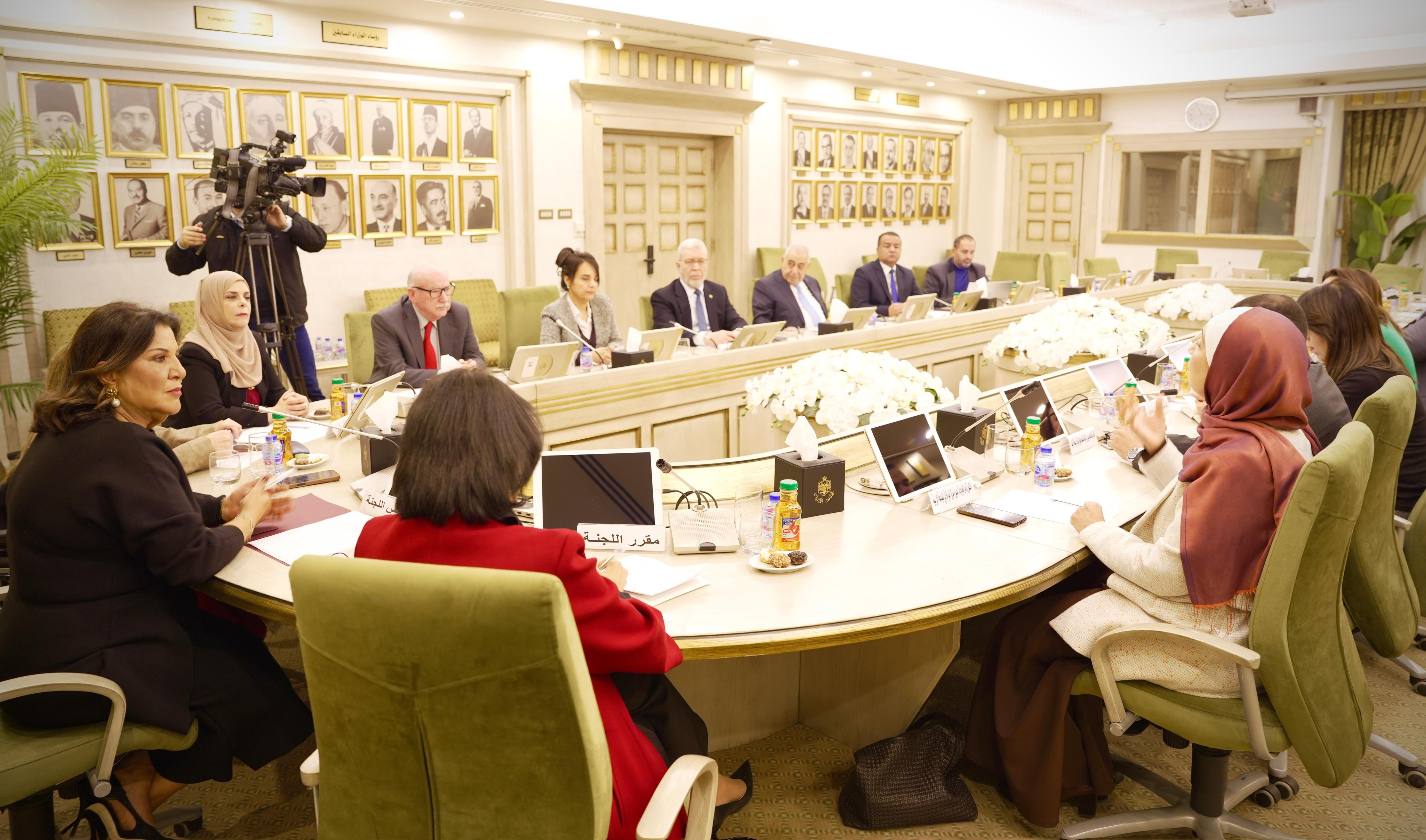 Madar Al-Saa Images 0.9839482008947531