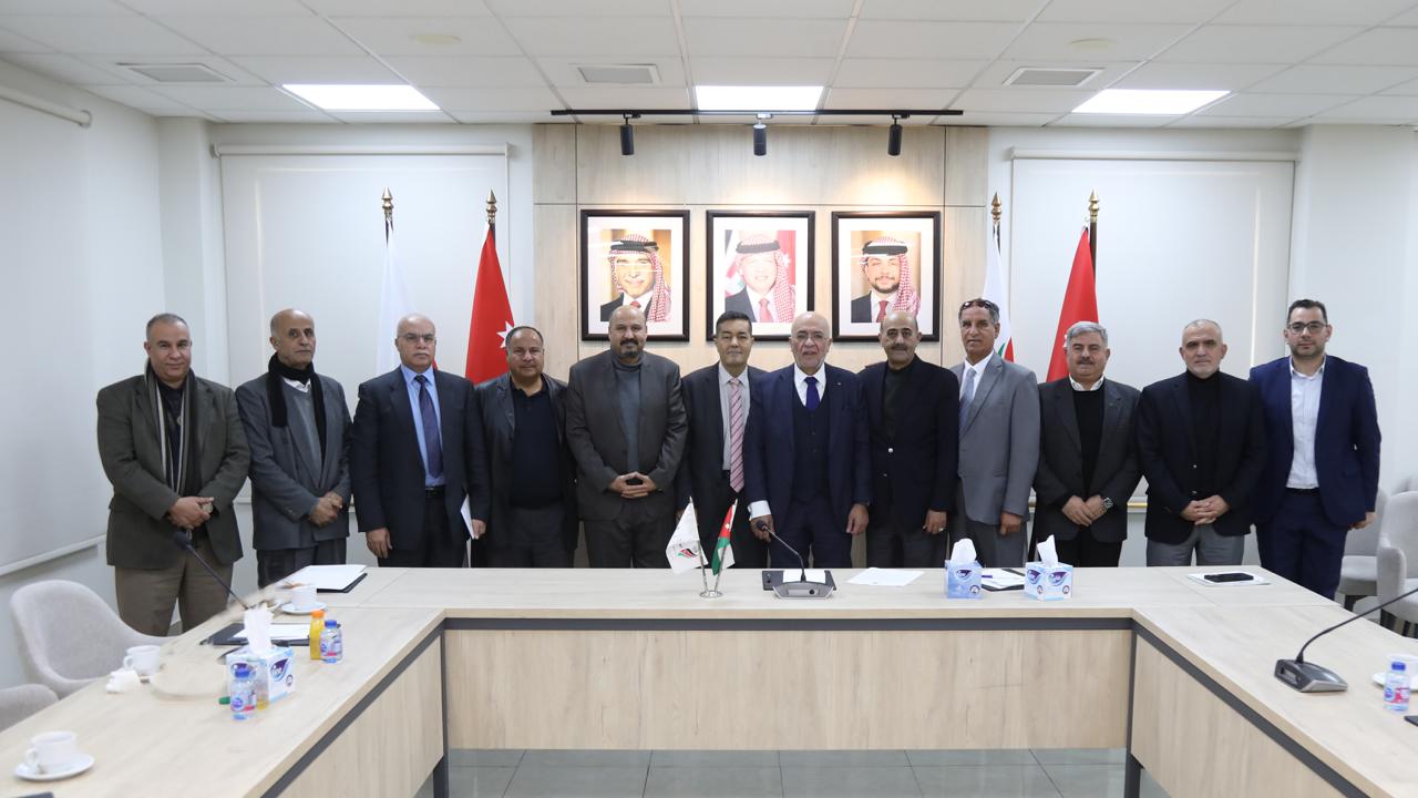 Madar Al-Saa Images 0.6170621064596122