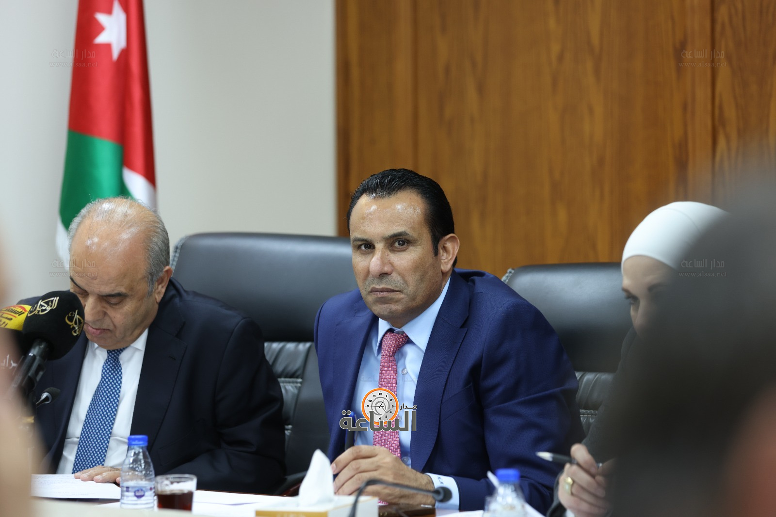 Madar Al-Saa Images 0.18020901249889731