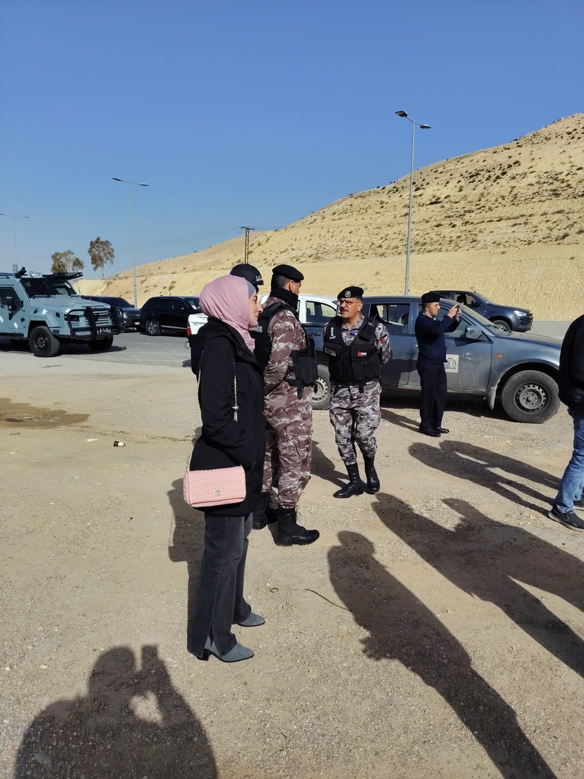 Madar Al-Saa Images 0.656992397672047