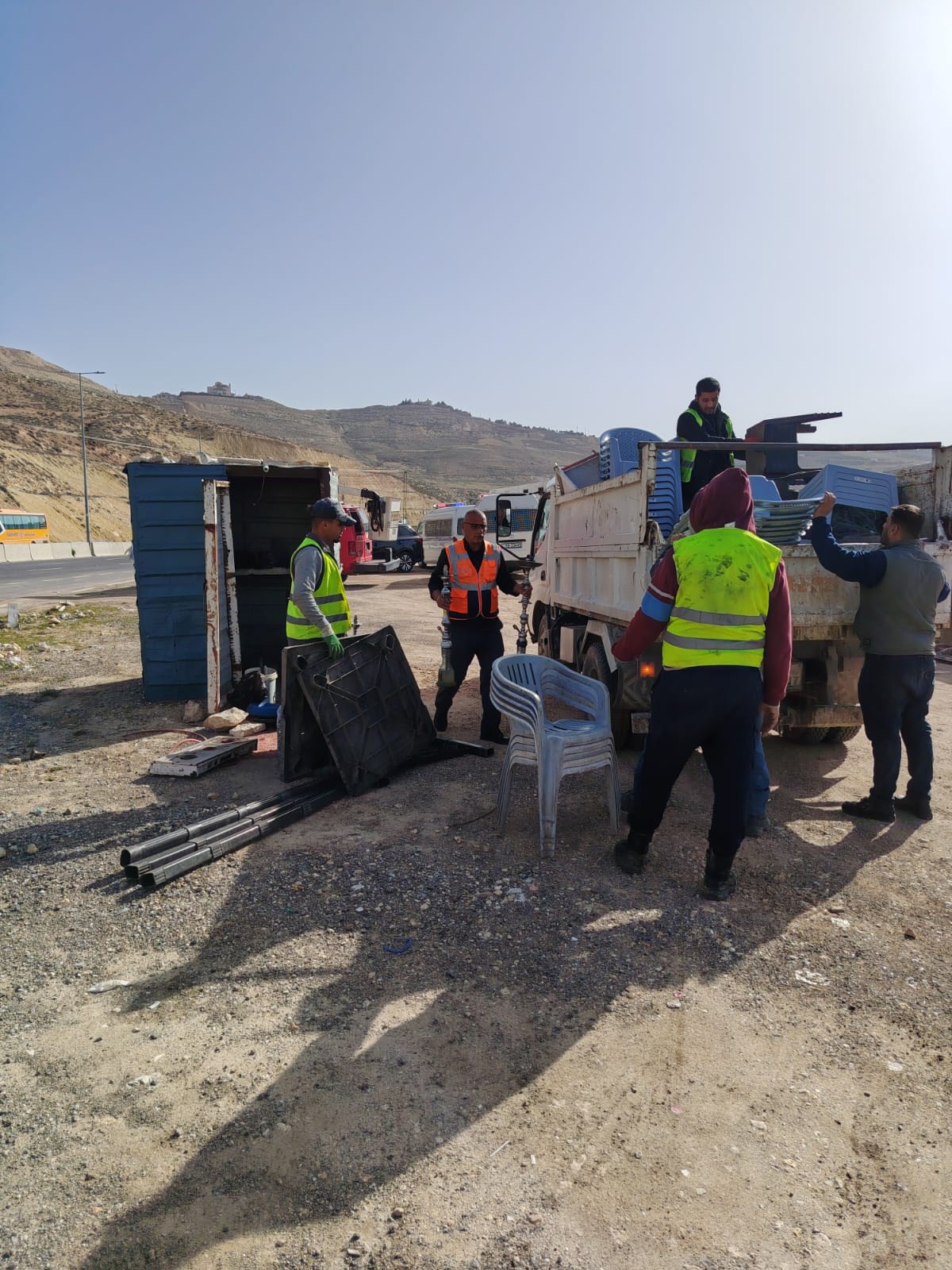 Madar Al-Saa Images 0.49212659589516805