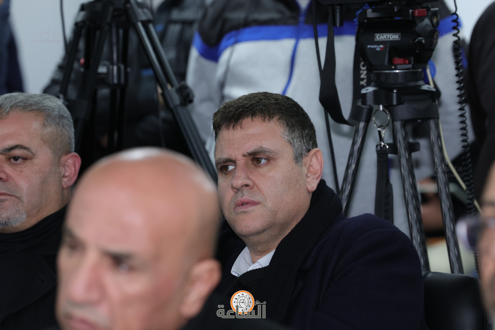 Madar Al-Saa Images 0.6751652907719178